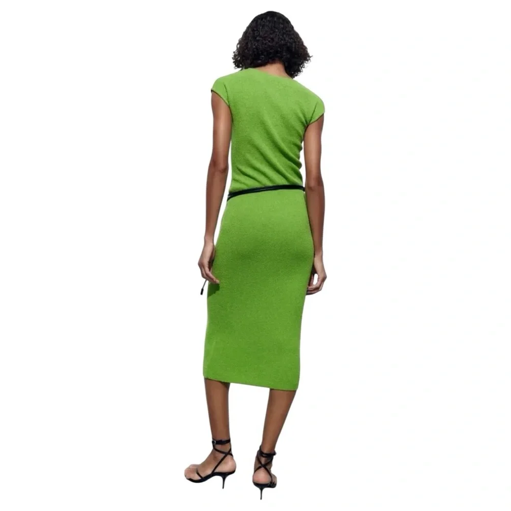 ZARA Apple Green Knit Midi Dress Cutwork Waist Size M - Picture 2 of 8